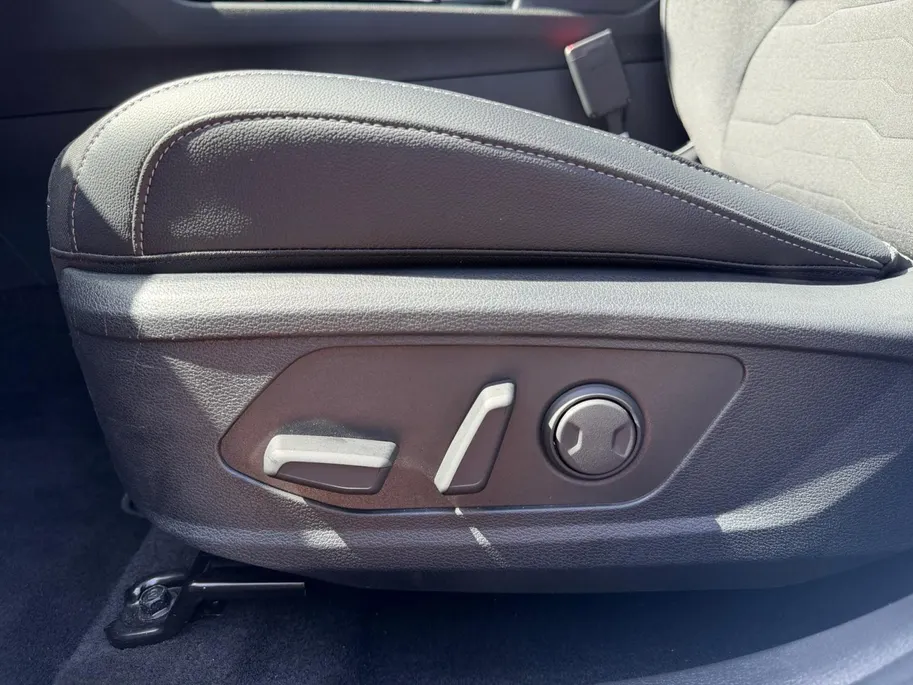 Kia Sportage 1.6 T-GDi PHEV DynamicPlusLine | Zeer nette auto | Zeer luxe | Apple CarPlay & Android Auto | Stoel & Stuurverwarming | Adaptive cruise control | Fabrieksgarantie |