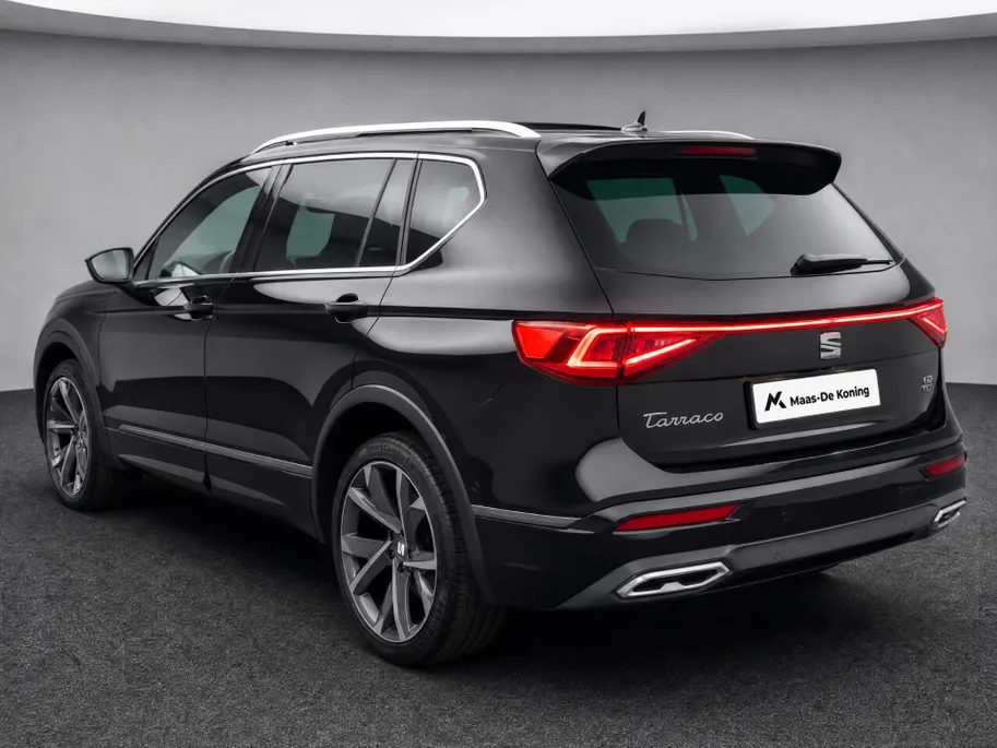 SEAT Tarraco 1.4TSIe-Hybrid 180kW/245PK PHEV FR · Panoramdak · Trekhaak · 360°Camera + Parkeersensoren · Stoelverwarming · Apple/Android Car Play ·