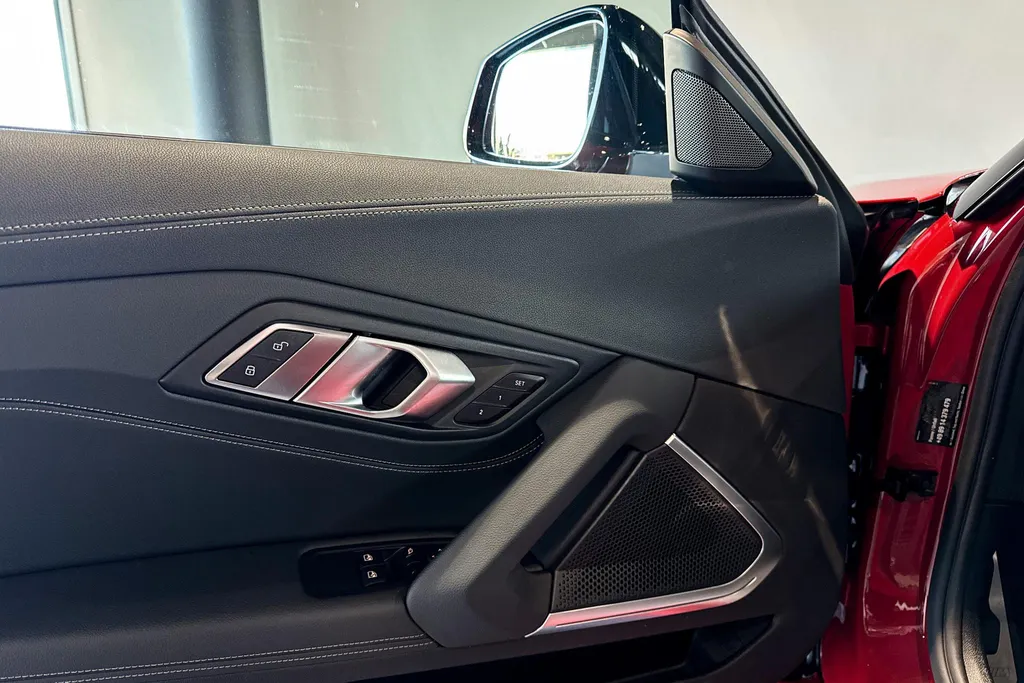 BMW Z4 M40i High Executive