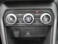 Dacia Sandero Stepway 1.0 TCe 100 PK ECO-G Extreme | Glazen schuifkanteldak | 4 seizoensbanden | Stoelverwarming voor | Pack assist | nog 2 jaar * fabrieksgarantie |