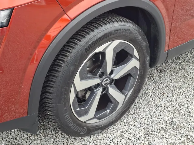 Nissan QASHQAI 1.3 MHEV Xtronic N-Connecta NAVI | PANO DAK | NL-auto | rijklaarprijs !!
