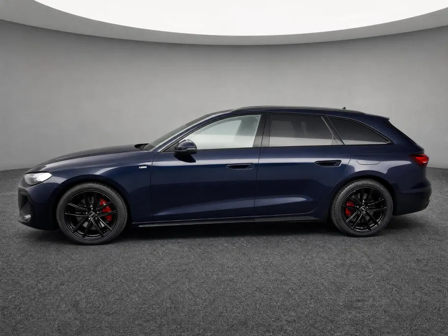 Audi A5 Avant 2.0 e-hybrid 367pk quattro S edition Competition · Trekhaak · 360 Camera · B&O Audio · Elek. Voorstoel · Head-Up · Dodehoek Detectie · 19'' Inch · Garantie t/m 03-10-2030 of 100.000km