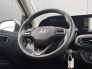 Hyundai i10 1.0 Comfort Smart | Camera | Navi | Cruise | Apple Carplay | Android Auto |
