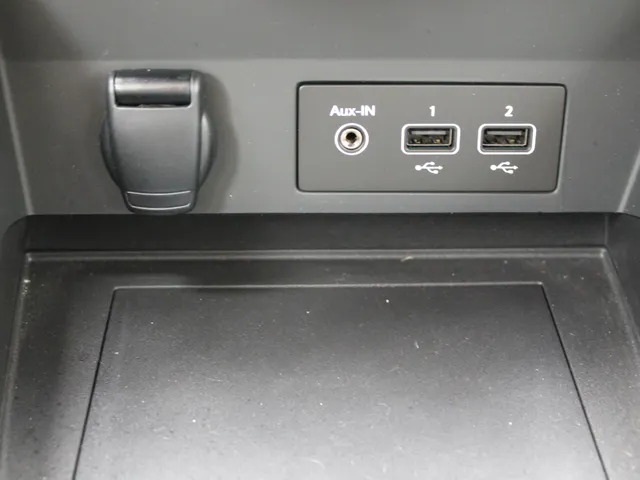 Renault Captur 1.6 E-Tech Hybrid 145 Zen | automaat | hybride | navigatie | achteruitrijcamera