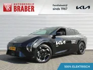 Kia EV4 Fastback GT-PlusLine 81.4 kWh | Schuifdak | Stuur-/stoelverwarming + ventilatie | Camera rondom | Elek. stoelverstelling | Leer | HUD | LED | 19' LM |