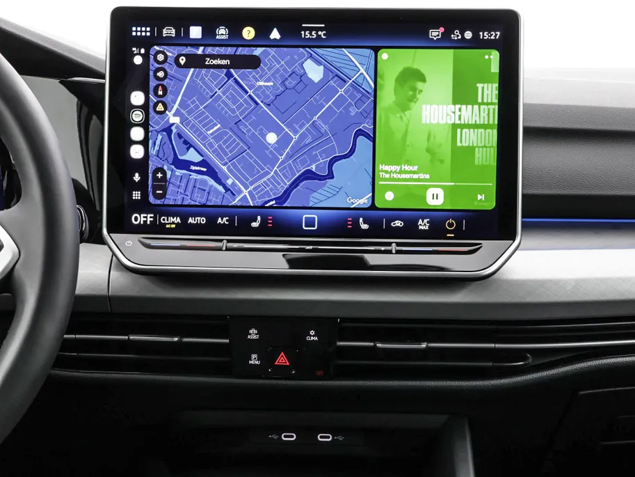 Volkswagen Golf variant Life Edition 1.5 eTSI 116 pk 7 versn. DSG · Achteruitrijcamera · draadloze telefoonlader · Prijs is inclusief inruilpremie · MEGA SALE