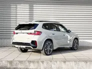 BMW iX1 eDrive20 67 kWh M Sport Edition