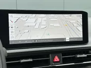 Kia EV6 Light Edition 63 kWh | *Demo direct beschikbaar* | Navi | Camera | Adaptieve Cruise | Clima | Stoel-/Stuurverwarming | Privacy Glass | Apple Carplay | Android Auto