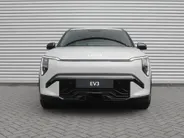 Kia EV3 GT-Line Business Edition 81.4 kWh | Nieuw | Direct leverbaar | Actieradius tot 563 km (WLTP) | 18% bijtelling | Gratis metallic lak t.w.v. € 795! |