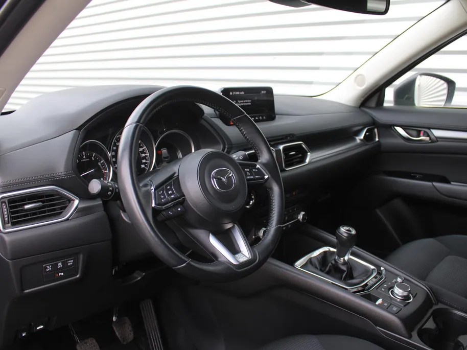 Mazda CX-5 2.0 SkyActiv-G 165 Comfort | Trekhaak | Stoel-/stuurverwarming | Dodehoek detectie | Carplay | Clima | 19' LM | Parkeersensor v+a | LED |