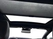 Ford Puma ST-line X |Matrix LED koplampen| WINTERPACK| Apple Carplay/Android Auto| Elektrisch glazen panorama-dak|