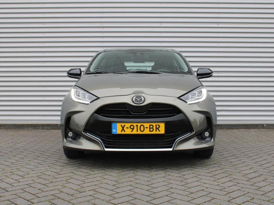 Mazda 2 Hybrid 1.5 Agile | Comfort pakket | Trekhaak | CarPlay | Camera | Stuur-/stoelverwarming | Cruise adapt. | 15' LM |
