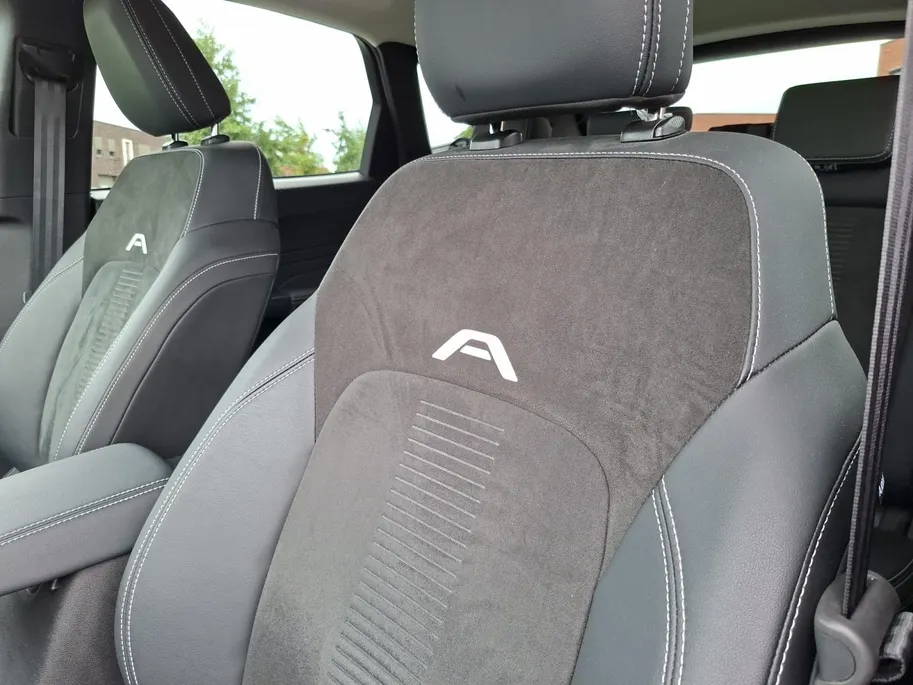 Ford Kuga 2.5 PHEV Active X | Technologypack | 360Camera | Adaptive Cruisecontrol | Dodehoekdetectie | El. Achterklep | B&O Audio | Head-up Display | Matrix Ledkoplampen | Dealer onderhouden! |