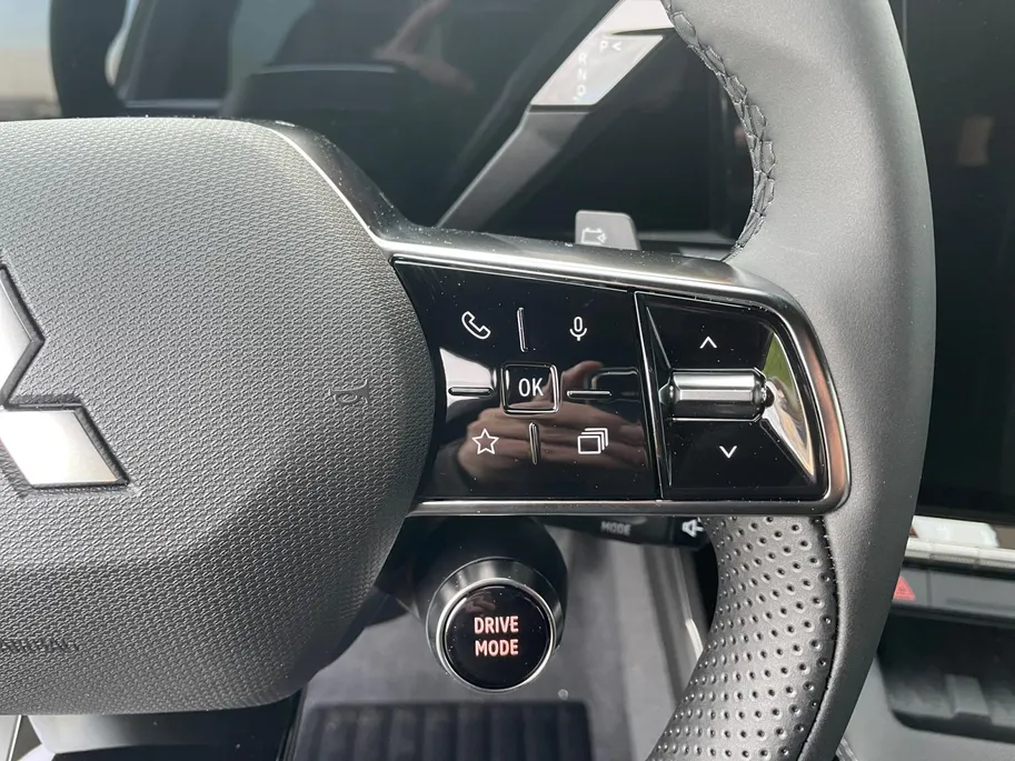 Mitsubishi Eclipse Cross Intense+ 87 kWh | ACTIEPRIJS INCL. € 4.000,- KORTING |