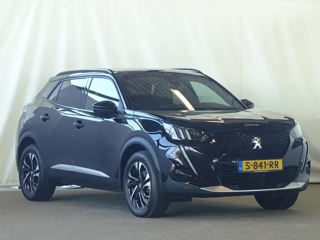 Peugeot e-2008 EV GT 50 kWh
