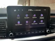 Kia Stonic 1.0 T-GDi MHEV DynamicPlusLine | Stoel en stuurverwarming | Climate control | Navigatie | Camera | Keyless met startknop | Apple Carplay / Android Auto |