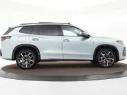 Volkswagen Tayron 1.5 204pk DSG eHybrid R-Line Edition · Panoramadak · 360 Camera · Inklap. Trekhaak · Matrix LED · Dodehoeksensor · Keyless · Garantie t/m 04-08-2029 of 100.000km