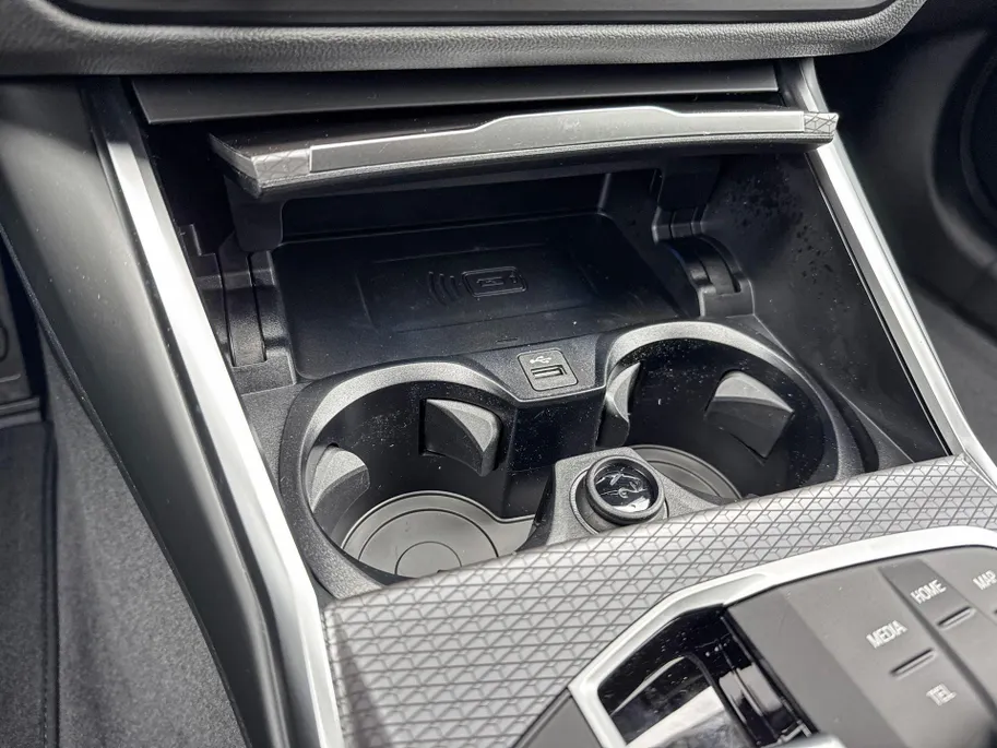BMW 3 Serie Touring 330e