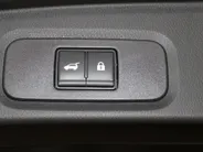 Nissan QASHQAI 1.5 e-Power N-Design | Stuur-, stoel- en voorruitverwarming  | 20inch wielen |360grd camera | parkeersensoren voor en achter | Electrische stoelverstelling met geheugen | Alcantra/lederen bekleding | 205PK | Two-tone lak | Apple carplay & Android auto |