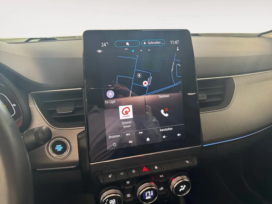 Renault Arkana 1.6 E-Tech Hybrid 145 Intens | Slechts 22.000 km | CarPlay | Camera | Navigatie | Adaptive Cruise | Climate Control | Keyless