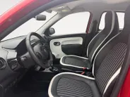 Renault Twingo Z.E. R80 Intens | Elektrisch | Stoelverwarming | Parkeersensoren | Camera | SOH 96.0% | Bluetooth | Cruise & Climate Control | Volledig Dealer Onderhouden | 12 Maanden BOVAG Garantie