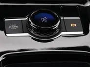 Volkswagen Tiguan 1.5 eHybrid 272pk DSG R-Line Business · Trekhaak · Panoramadak · Dodehoeksensoren · Apple/Android Car Play · Camera · Garantie t/m 23-08-2028 of 100.000km