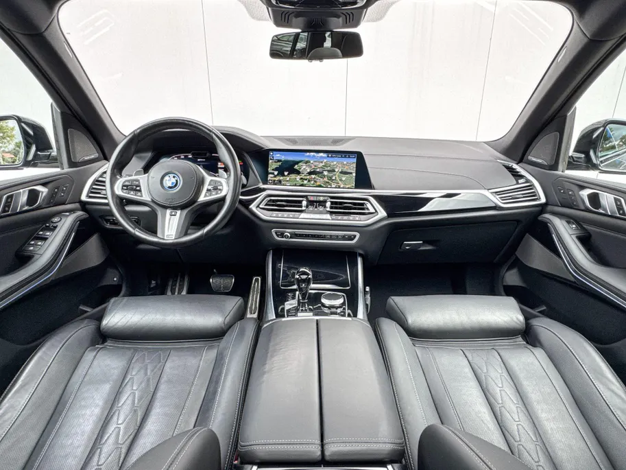 BMW X5 xDrive45e