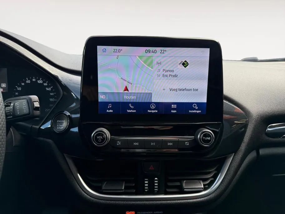 Ford Fiesta 1.0 EcoBoost Hybrid ST-Line X | NL Auto | 1ste eigenaar volledig dealeronderhouden | Winter Pack | Driver Assistance Pack | Achteruitrijcamera | Apple Carplay & Android Auto |