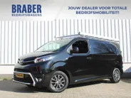 Toyota ProAce Worker 1.6 D-4D Professional | Trekhaak | Imperiaal | Zijwandbekleding | Betonplex vloer | PDC | Clima | Navi | 16' LM | All seasons |