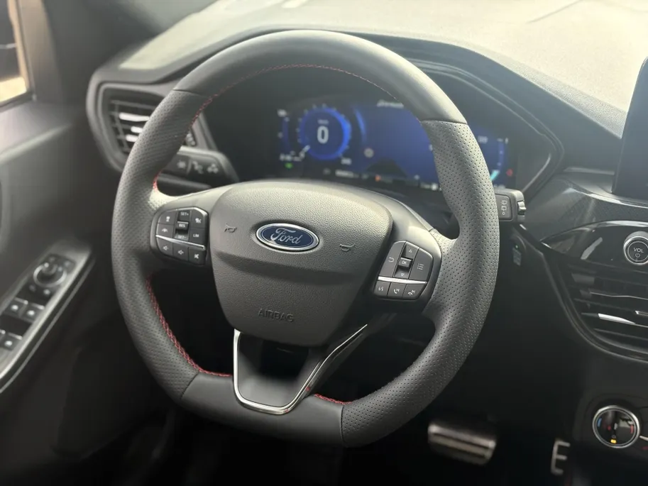 Ford Kuga 2.5 PHEV ST-Line X | AGR voorstoelen | 19 Inch LM