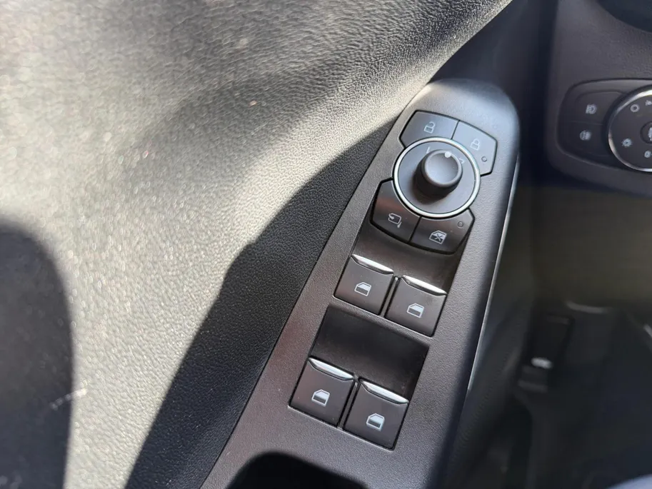 Ford Puma 1.0 EcoBoost Hybrid ST-Line X | Automaat | Trekhaak | Parkeersensoren voor en achter | Achteruitrijcamera | Adapt. Cruise control | BLIS | B&O | Draadloos opladen mobiel | 19' lichtmetalen velgen | Navigatie | Apple carplay & Android auto | Bovag garantie