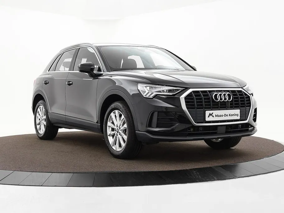 Audi Q3 45 TFSIe 245pk S-tronic Advanced Edition · SOH 92,5% · Camera · Apple/Android Car Play · S line interieur · P-Sensoren · Elek. Achterklep · 18'' Inch · Stoelverwarming ·