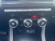 Renault Captur 1.3 TCe 130 Intens | Trekhaak | Camera | Cruise |
