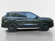 Mitsubishi Outlander 2.4 PHEV Black Edition 2.4 PHEV Black Edition | 6000 EURO KORTING | ALLE OPTIES | DIRECT LEVERBAAR |