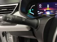 Renault Clio 1.6 E-Tech Hybrid 145 Techno AUTOMAAT NAVI AIRCO APPLE CARPLAY ANDROID AUTO CRUISE CONTROLE LM VELGEN PARKEERSENSOREN ZEER MOOIE AUTO