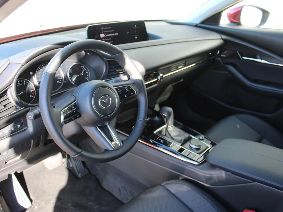 Mazda CX-30 2.5 e-SkyActiv-G M Hybrid Exc-l Bns Edition | Stuur-/stoelverwarming | 360 Camera | HUD | 18' LM | Dodehoek detectie | Cruise adapt. | LED |