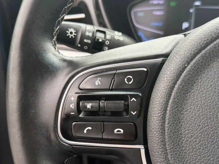 Kia Niro 1.6 GDi Hybrid DynamicLine | Stoel- en stuurverwarming | Apple/Android