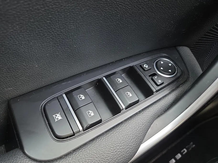 Kia XCeed 1.5 T-GDi DynamicPlusLine 1e Eigenaar | Dealer onderhouden | Fabrieksgarantie t/m 28-2-2030 + 3x 1 jaar* | NAP