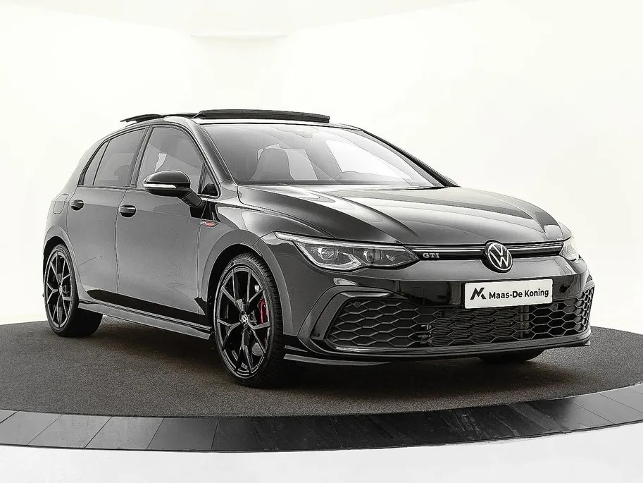 Volkswagen Golf 2.0 TSI 245pk DSG GTI · Panoramadak · Camera · Harman Kardon Sound · Matrix LED · Leder Vienna · Alarmklasse 3 · Elek. Bestuurdersstoel + Geheugen ·