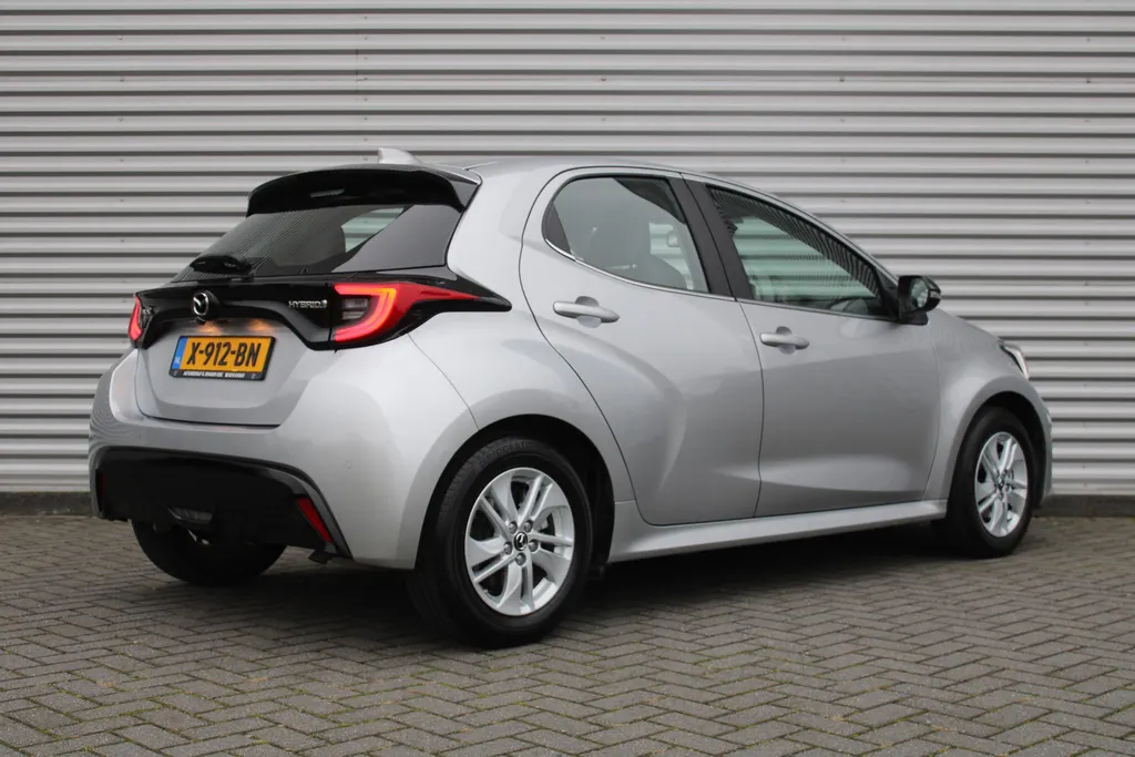 Mazda 2 Hybrid 1.5 Agile | Airco | Cruise | Stoelverwarming | 15' LM | Comfort & Safety pakket |
