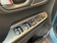 Hyundai Kona EV Fashion 64 kWh 204PK | Warmtepomp | Navigatie | Apple Carplay & Android Auto | 100% SOH | Adaptive cruise control | Climate control | Head-up display | Parkeersensoren achter |