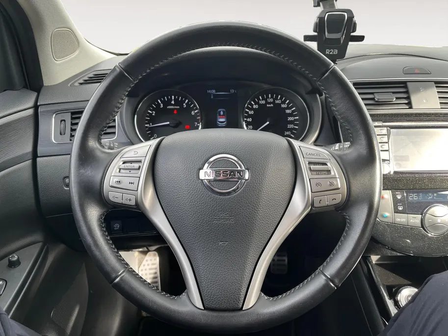 Nissan Pulsar 1.2 DIG-T N-Connecta Nederlandse auto | Dealeronderhouden | camera | lm velgen | clima | etc.