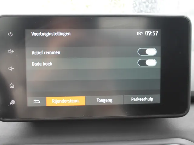 Dacia Sandero Stepway 1.0 TCe 100 PK ECO-G Extreme | Glazen schuifkanteldak | 4 seizoensbanden | Stoelverwarming voor | Pack assist | nog 2 jaar * fabrieksgarantie |