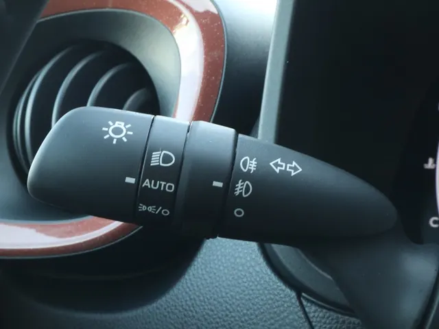 Toyota Aygo X Hybrid 115 pulse Bi-Tone | Easy Pack