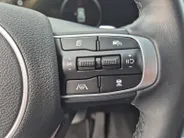 Kia Sportage 1.6 T-GDi Plug-in Hybrid AWD DynamicLine | Cruise Control | Climate Control | Camera | Navigatie | Stoelverwarming | Stuurverwarming | Elektrisch Verstelbare Bestuurdersstoel |