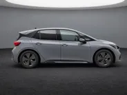 CUPRA Born Impulse 62 kWh 204pk · SOH 94,9% · Camera · Keyless · Apple/Android Car Play · Stuurwielverwarming · ACC · Sfeerverlichting · Garantie t/m 19-07-2027 of 80.000km