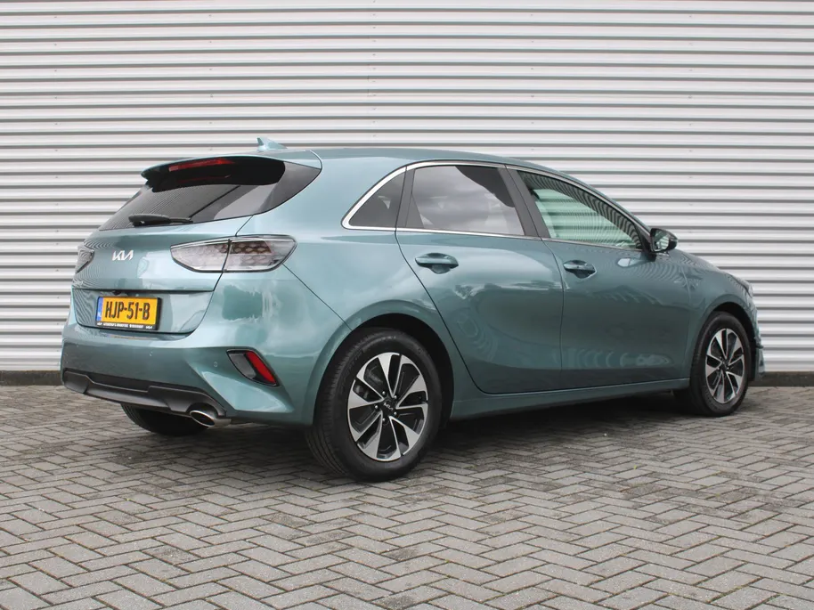 Kia Ceed 1.0 T-GDi Design Edition | Stuur-/stoelverwarming | Cruise | Camera | 16' LM | Dodehoekdetectie | JBL audio | LED |