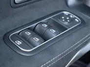 Mercedes-Benz A-Klasse 250 e 140 Year Edition l Keyless l Panoramadak l Memory