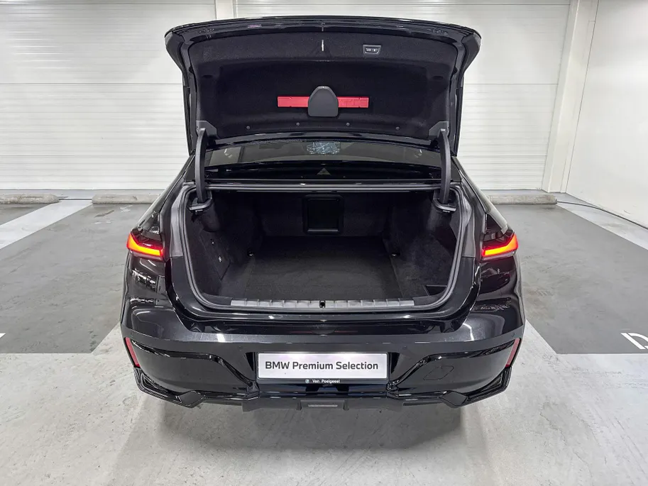 BMW i7 eDrive50