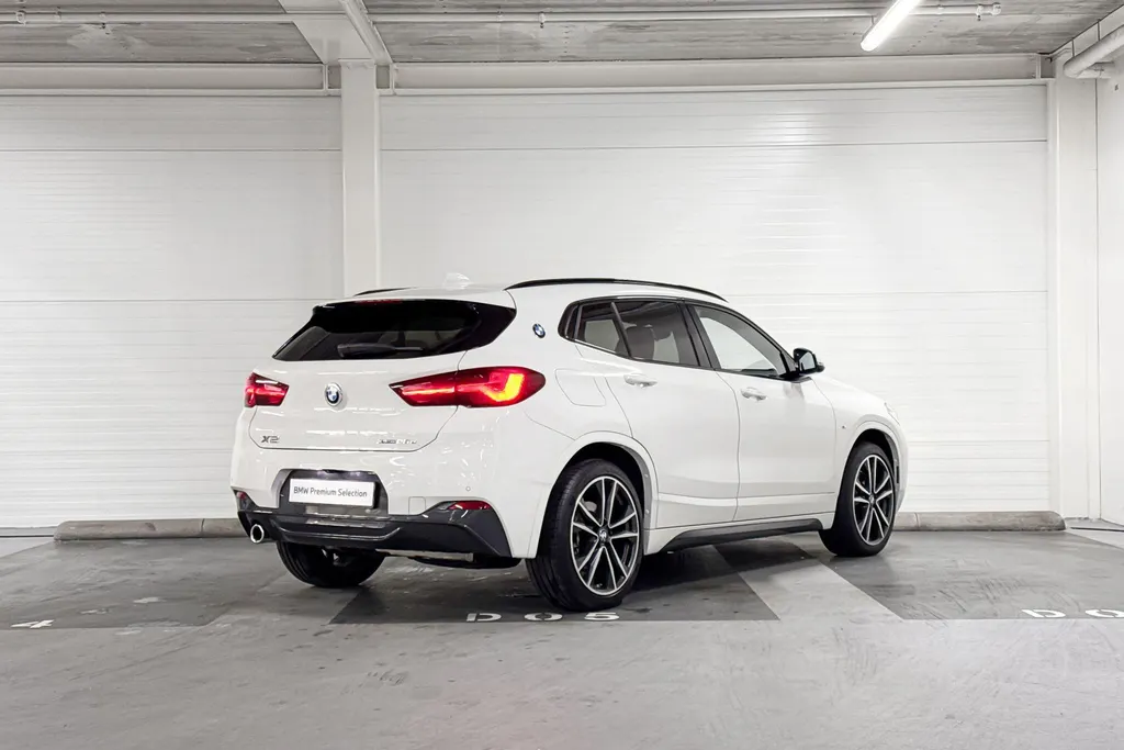 BMW X2 xDrive25e